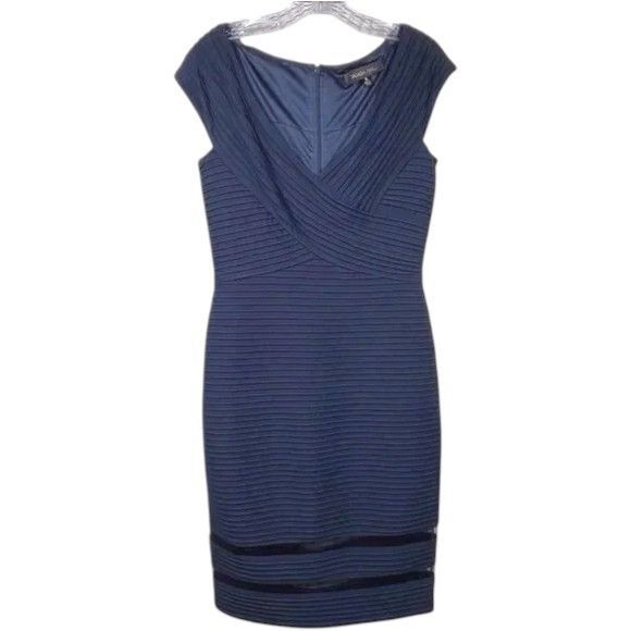 NWT Tadashi Shoji Amata Pintuck Jersey Dress Size Small Knee Length V-Neck Navy - Picture 3 of 14